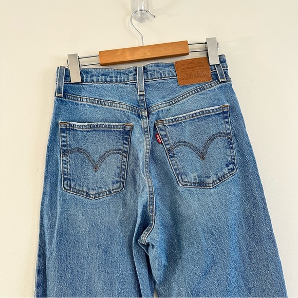 Levi’s Ribcage Straight Ankle Jeans Size 26 Blue - Picture 6 of 13